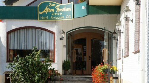 Land-gut-Hotel Zum Alten Forsthaus