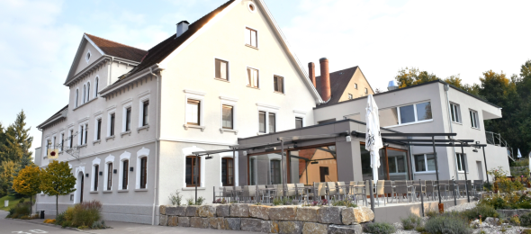 Landgut Hotel Zur Rose - Hotel-Außenansicht, Quelle: Landgut Hotel Zur Rose