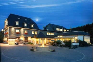 Landhaus Wacker - Hotel-Außenansicht, Quelle: Landhaus Wacker