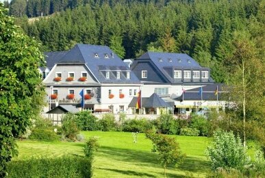 Landhaus Wacker - Hotel-Außenansicht, Quelle: Landhaus Wacker