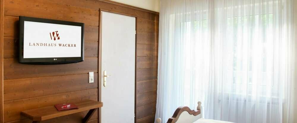 Standard Zimmer mit Balkon