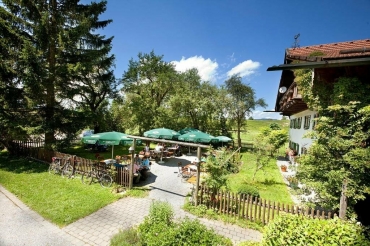 Landhotel Huberhof - Hotel-Außenansicht, Quelle: Landhotel Huberhof 