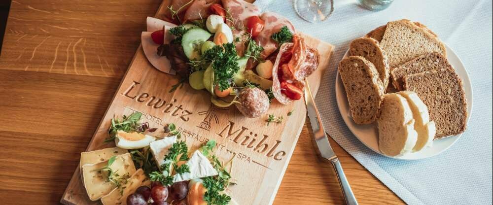 Landhotel Lewitz Mühle - Brotzeit