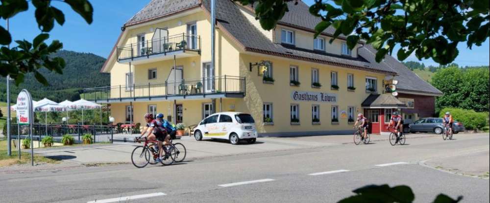 Landhotel Löwen Bernau - Hotel-Außenansicht