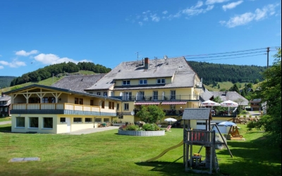 Landhotel Löwen Bernau - Hotel-Außenansicht
