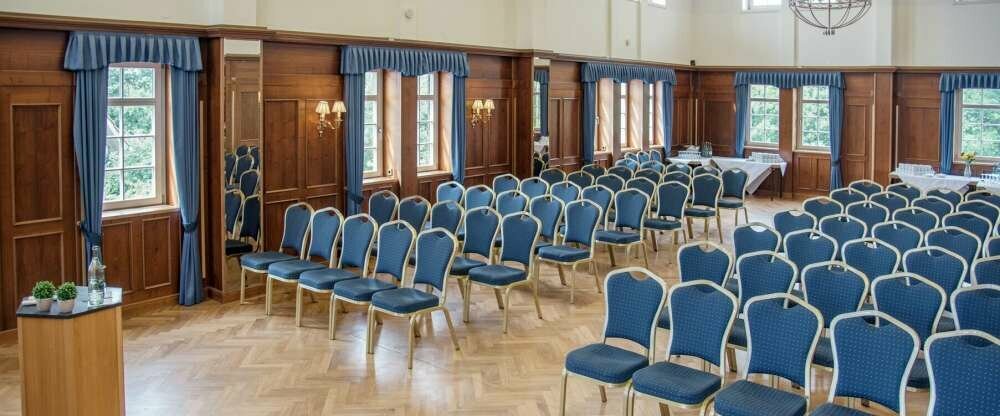 Landhotel Zum Hessenpark - Tagungsraum