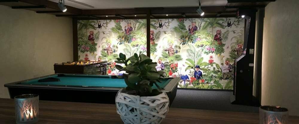 Billiard, Tischkicker, Dart