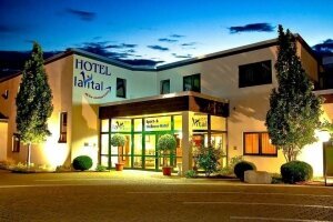 LaVital Sport- & Wellness-Hotel - Hotel-Außenansicht