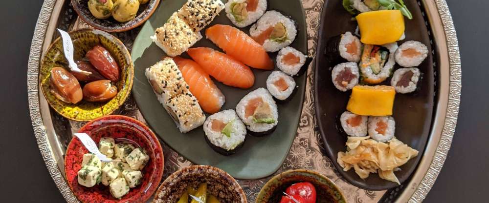 Liebeshöhle Berlin - Sushi mit Antipasti