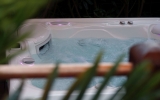 Liebeshöhle Berlin - Jacuzzi für Tiefenentspannung