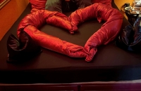 Liebeshöhle Berlin - Spiegelzimmer mit Wasserbett