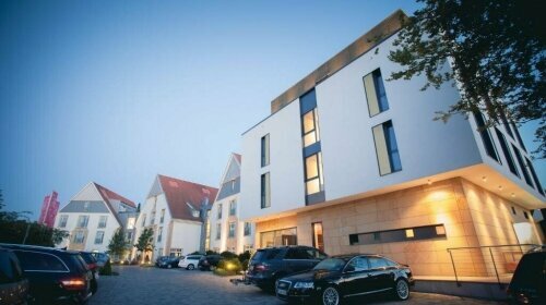 Lind Hotel - Hotel-Außenansicht