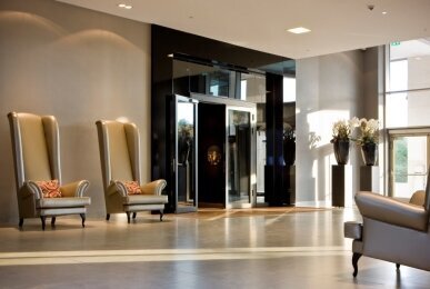 Array, Quelle: Van der Valk Hotel Düsseldorf