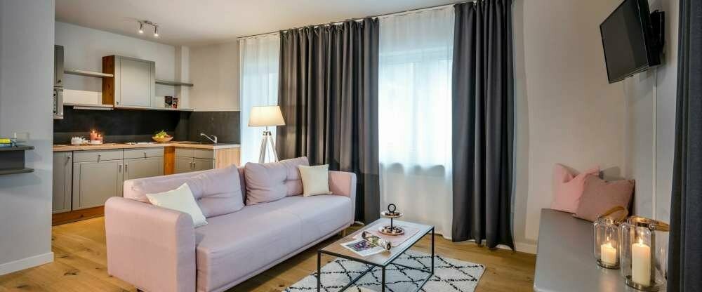 Wohn - Kochbereich in der Lodge 