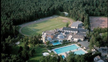 Luftaufnahme Therme + Hotel