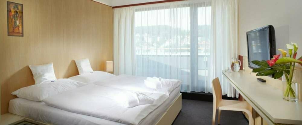 Lux Plus K Vierbettzimmer