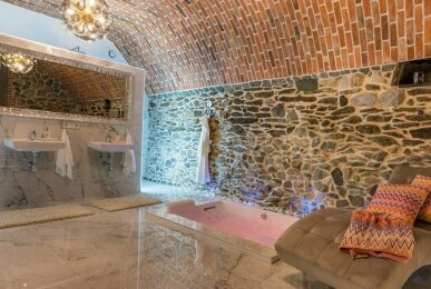 Luxxusapartment "Romantica" - Wellnessbereich, Quelle: LuxxLoft