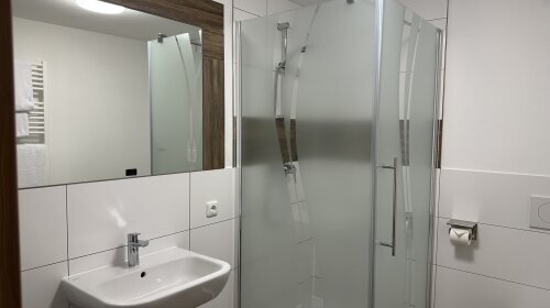 Maiers Hotel - Badezimmer