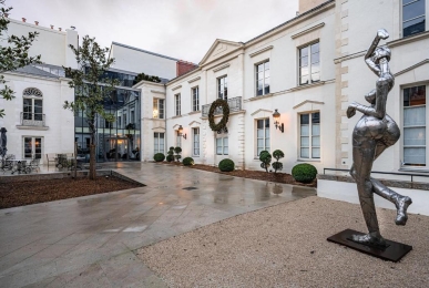 Array, Quelle: Maison Maubreuil - Maubreuil Collection