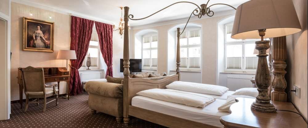 Meiser Altstadt Hotel - Hotel-Außenansicht