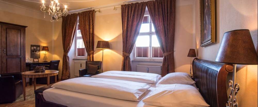 Meiser Altstadt Hotel - Hotel-Außenansicht
