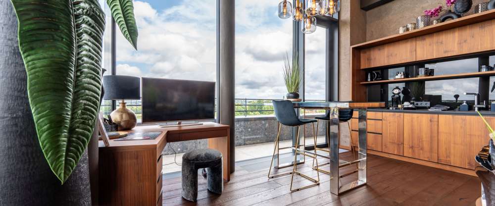 Penthouse Suite