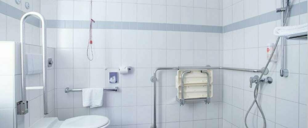 Michel Hotel Heppenheim - Badezimmer