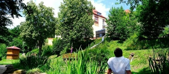 Außenbereich, Quelle: Roomingtons Hotel Franziskushöhe Lohr