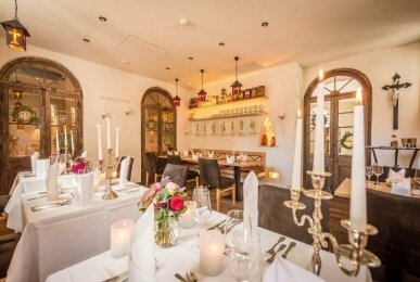 Mittelalterliches Hotel Arthus - Restaurant, Quelle: Mittelalterliches Hotel Arthus
