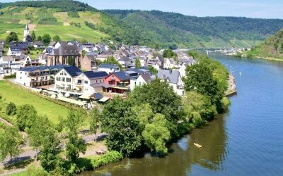 Mosel Village Resort - Hotel-Außenansicht