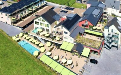 Mosel Village Resort - Hotel-Außenansicht