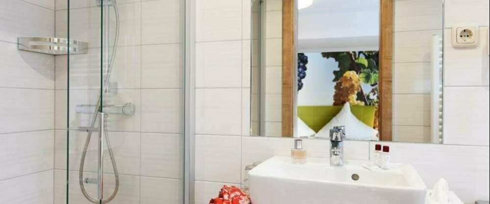 Moselstern***Hotel Weinhaus Fuhrmann - Badezimmer