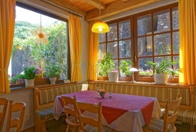 Moselstern**Hotel Zum Guten Onkel - Restaurant, Quelle: Moselstern**Hotel Zum Guten Onkel