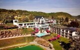 Moselstern****Parkhotel 'Krähennest' - Hotel-Außenansicht