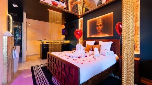 MYSTERY ROOMS - zimmer
Das Geheimnis der Kleopatra – Love Room, Jacuzzi, Geheimer Raum