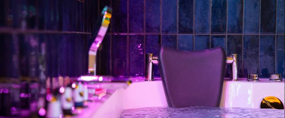 MYSTERY ROOMS - Zimmer Das Geheimnis der Kleopatra – Love Room, Jacuzzi, Geheimer Raum