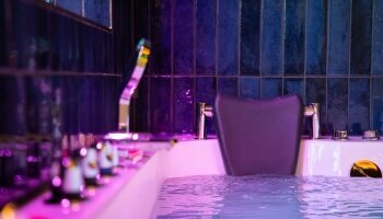 MYSTERY ROOMS - Zimmer Das Geheimnis der Kleopatra – Love Room, Jacuzzi, Geheimer Raum