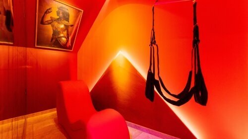 MYSTERY ROOMS - Zimmer
Das Geheimnis der Kleopatra – Love Room, Jacuzzi, Geheimer Raum