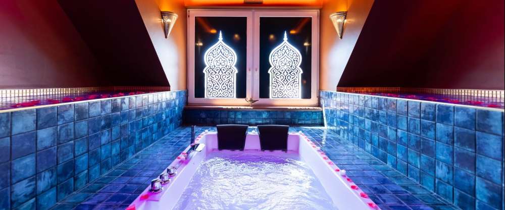 MYSTERY ROOMS - Zimmer Der Palast aus Tausendundeiner Nacht – Love Room, Jacuzzi, Geheimer Raum