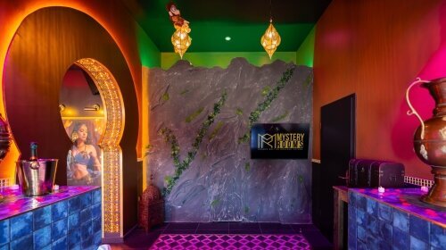 MYSTERY ROOMS - Zimmer
Der Palast aus Tausendundeiner Nacht – Love Room, Jacuzzi, Geheimer Raum