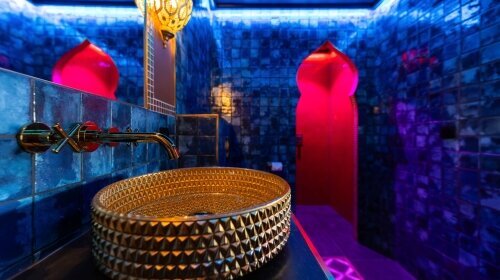 MYSTERY ROOMS - Zimmer
Der Palast aus Tausendundeiner Nacht – Love Room, Jacuzzi, Geheimer Raum