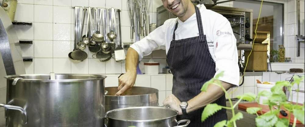 Allgäufrisch, gesund und lecker! Im Hotel kommen hauptsächlich frische, saisonale Lebensmittel aus der Region in die Töpfe und auf die Teller. 