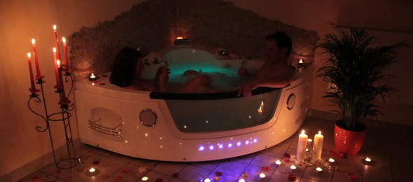 Whirlpool, Quelle: Natur Hotel Lindenhof