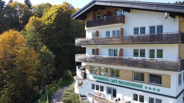 Naturhotel Cafe Waldesruhe - Hotel-Außenansicht, Quelle: Naturhotel Cafe Waldesruhe