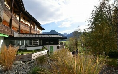 Naturhotel Cafe Waldesruhe - Hotel-Außenansicht