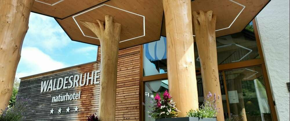 Naturhotel Cafe Waldesruhe - Hotel-Außenansicht