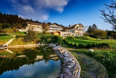 Naturhotel Rebling - Hotel-Außenansicht, Quelle: Naturhotel Rebling
