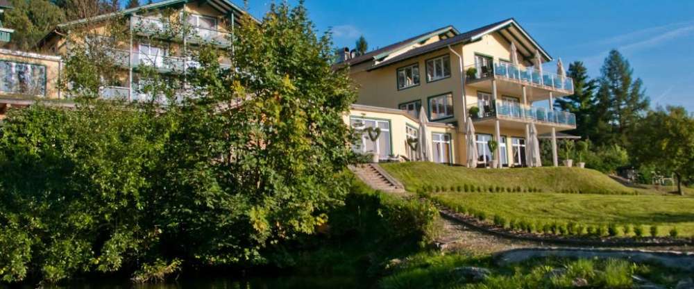 Naturhotel Rebling - Hotel-Außenansicht