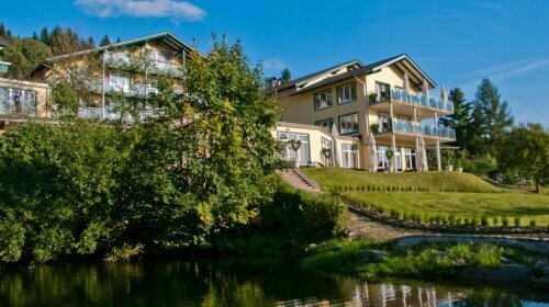 Naturhotel Rebling - Hotel-Außenansicht