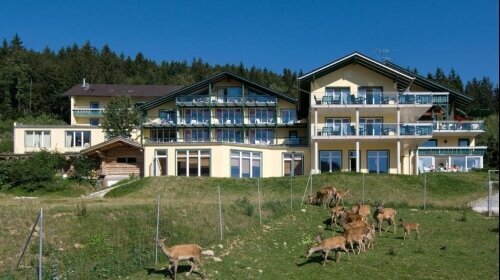 Naturhotel Rebling - Hotel-Außenansicht